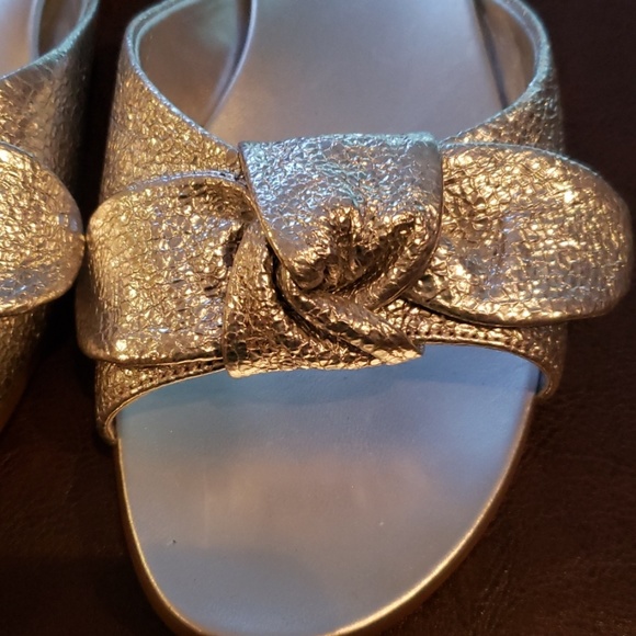 Sandals by Vince Camuto - Picture 4 of 7